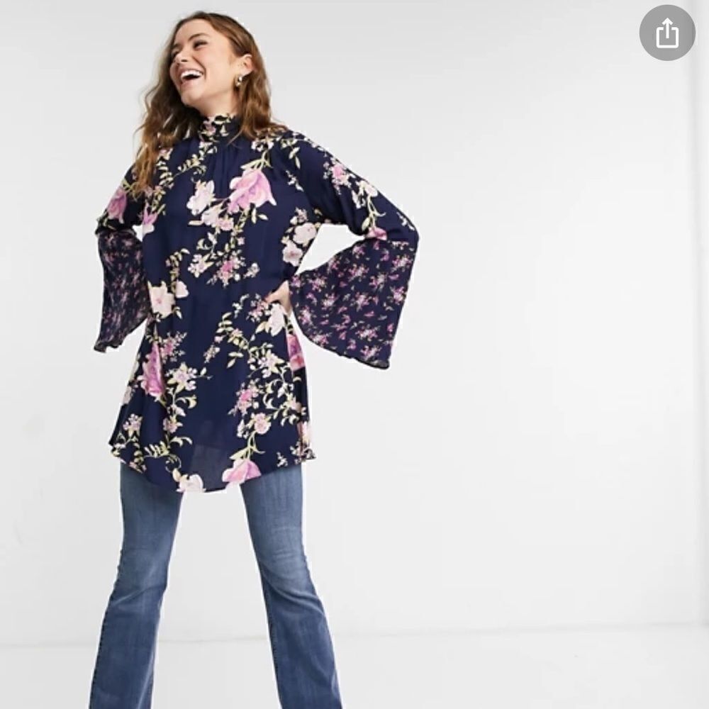 FREE PEOPLE Tate Flared Sleeves Floral Tunic Top - Picture 2 of 13
